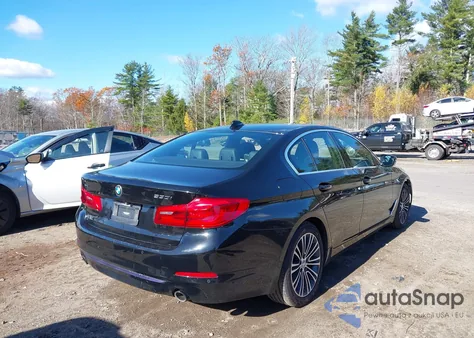 2019 BMW 530I xDrive z USA, uszkodzony, nr VIN WBAJA7C58KWW17015